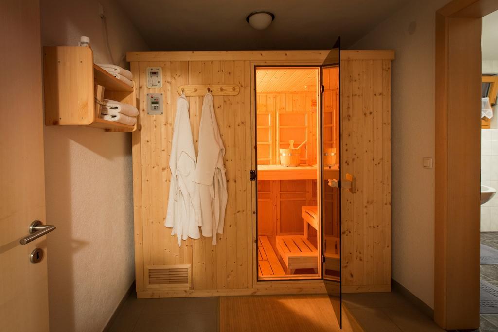 Appartment Hammerer Schwarzenberg im Bregenzerwald Zimmer foto